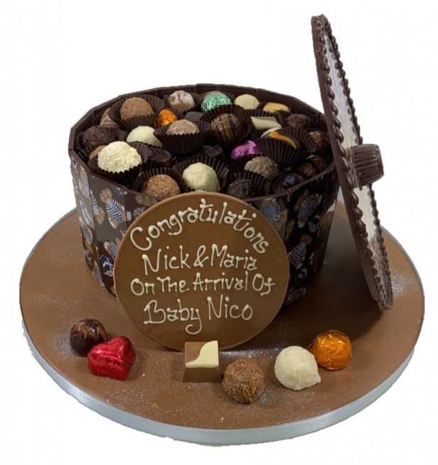 ▷ Cake Box Chingford