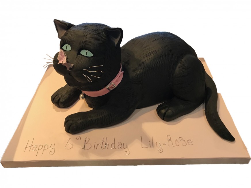 Realistic Cat Cake