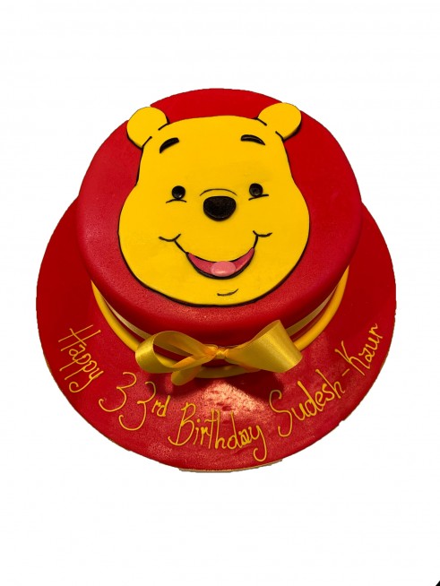 Winnie With Peppa Theme Cake