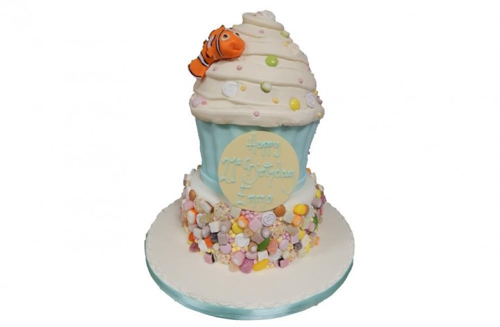 Cupcake & Sweets Cake