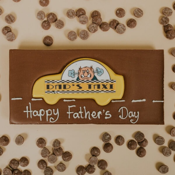 Large Milk chocolate bar with chocolate taxi decoration