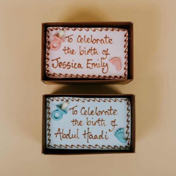 Personalised Postal Celebration Cake - Image 8