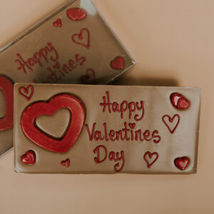 Large milk chocolate Valentines heart decoration